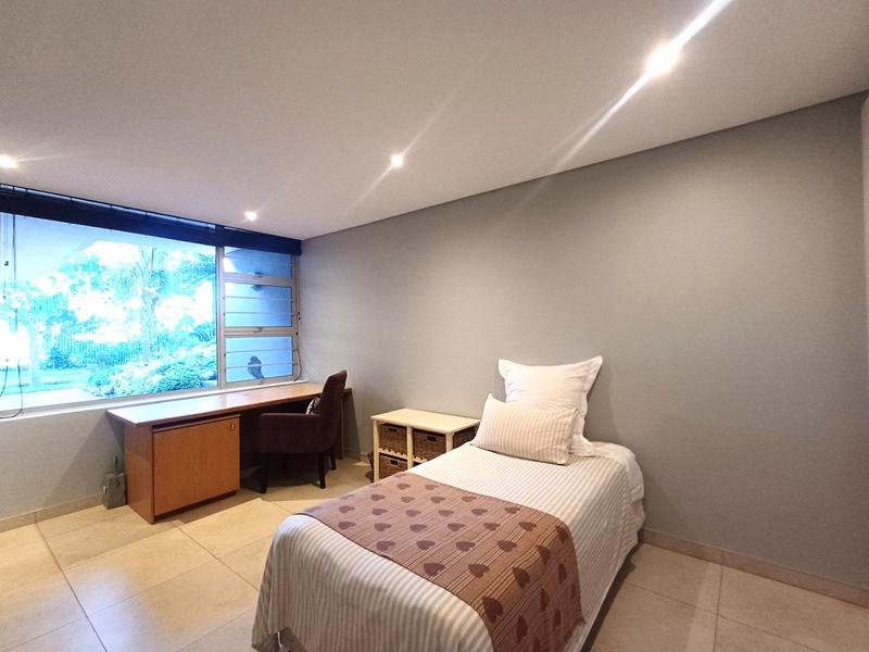 7 Bedroom Property for Sale in Valmary Park Western Cape